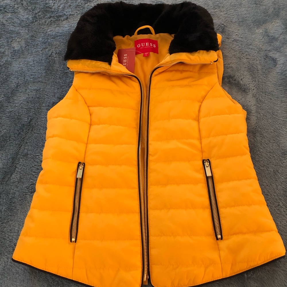 GUESS women’s Size Small Puffer Vest / Jacket